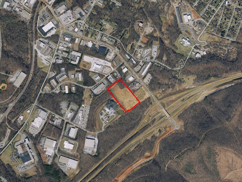 3545 John Capron Rd, Lynchburg, VA à louer - Aérien - Image 1 de 1
