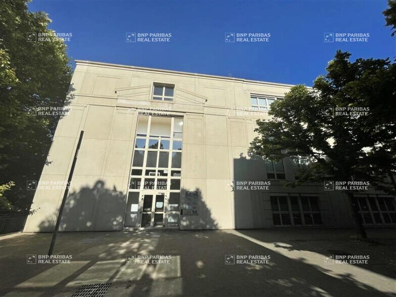 Bureau dans Montpellier à louer - Photo du bâtiment - Image 2 de 10