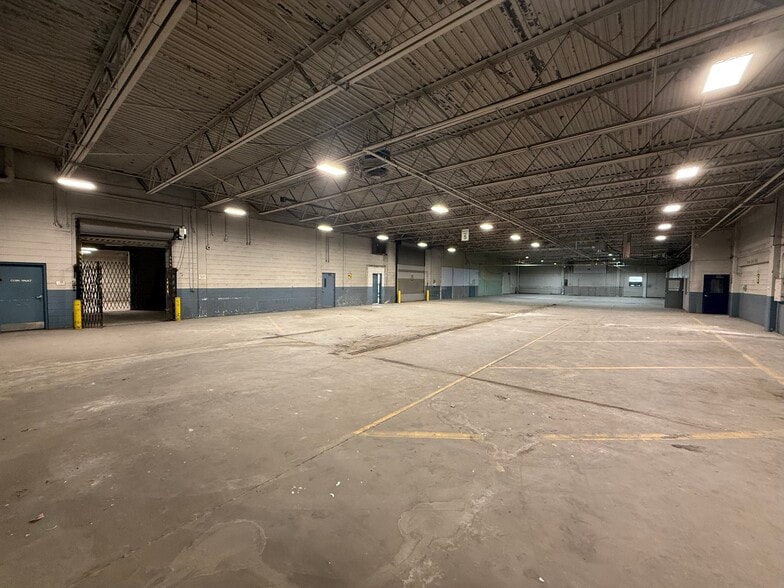 2412 Grenoble Rd, Richmond, VA for lease - Interior Photo - Image 3 of 6