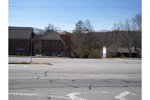 2586 Lawrenceville Suwanne Rd, Suwanee, GA à vendre - Photo du bâtiment - Image 3 de 11