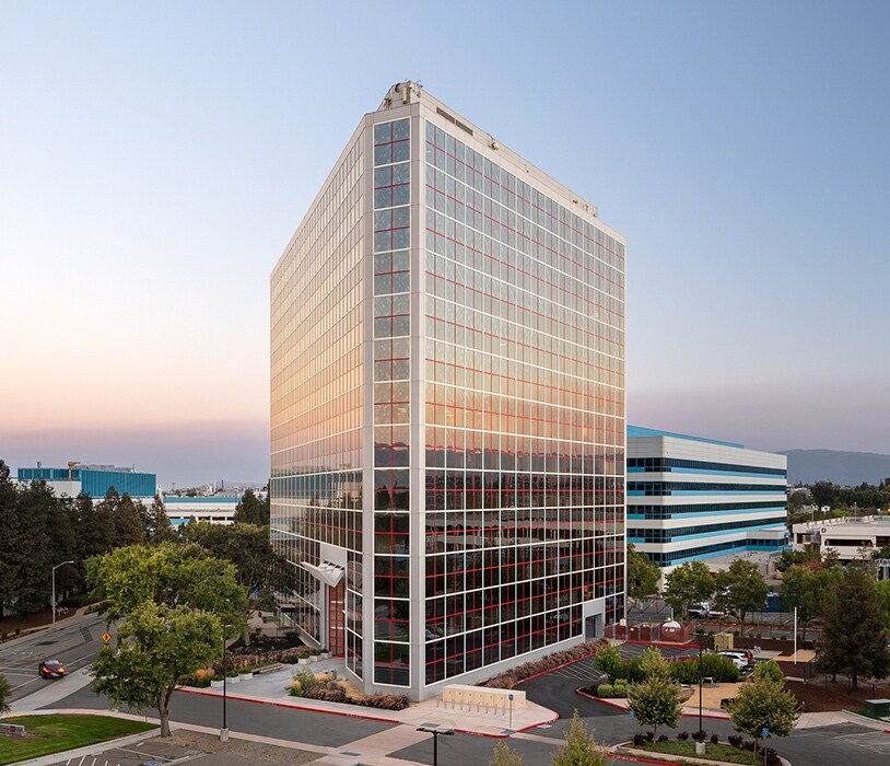 2350 Mission College Blvd, Santa Clara, CA à louer Photo du bâtiment- Image 1 de 11