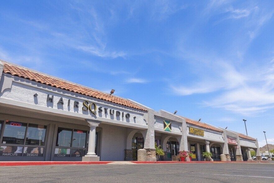 16806-16872 N Cave Creek Rd, Phoenix, AZ à vendre - Photo du bâtiment - Image 3 de 23