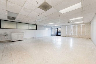 2338 E Anaheim St, Long Beach, CA for lease Interior Photo- Image 2 of 2