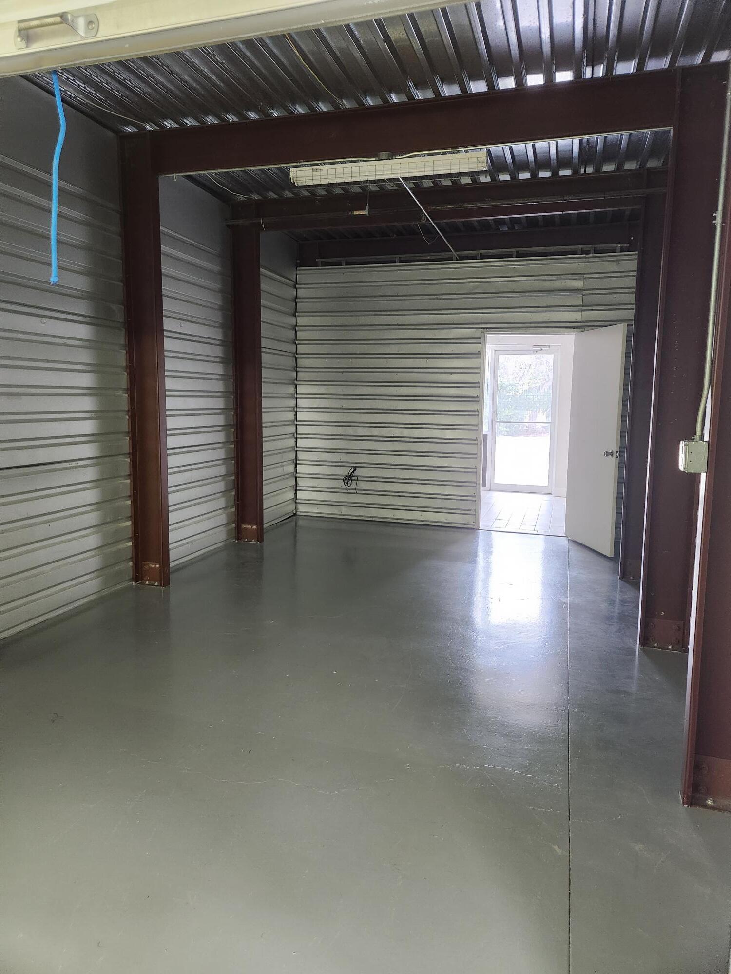 7340 Blanco Rd, San Antonio, TX for lease Interior Photo- Image 1 of 4