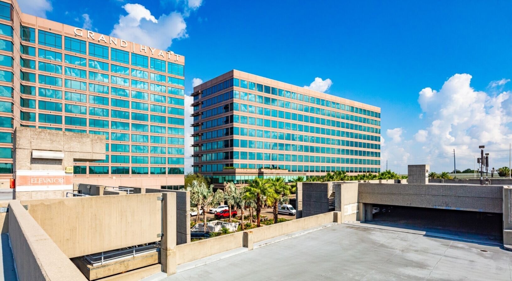 3000 Bayport Dr, Tampa, FL for lease Building Photo- Image 1 of 16