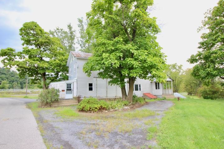 804 Old Curtin Rd, Milesburg, PA à vendre - Photo du bâtiment - Image 1 de 1