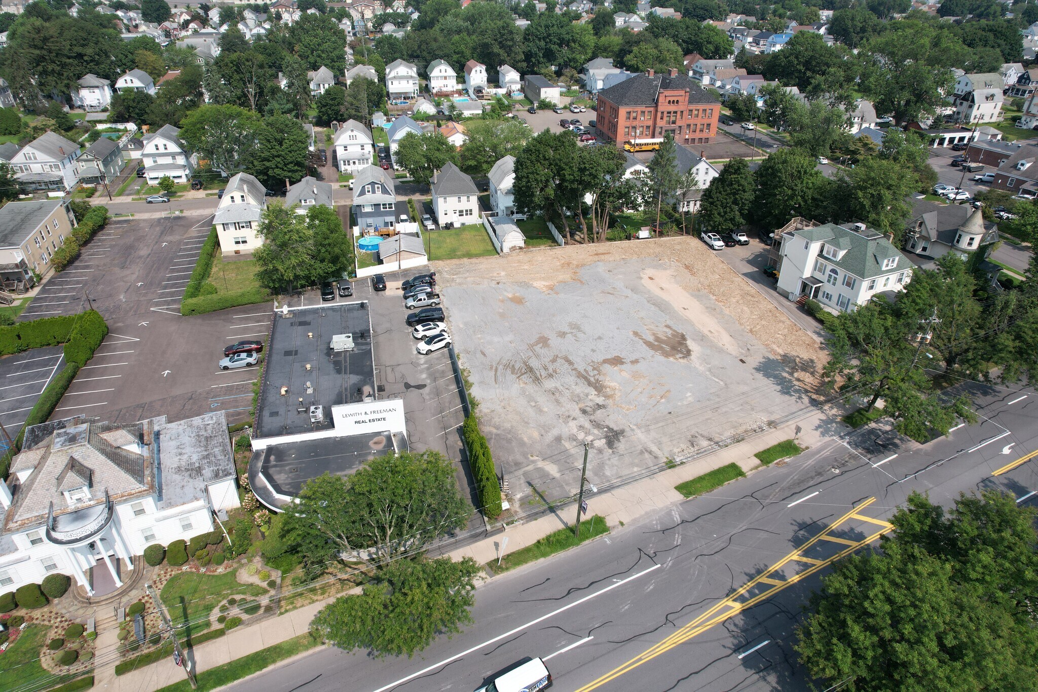 444-446 Wyoming Ave, Kingston, PA à vendre Aérien- Image 1 de 4