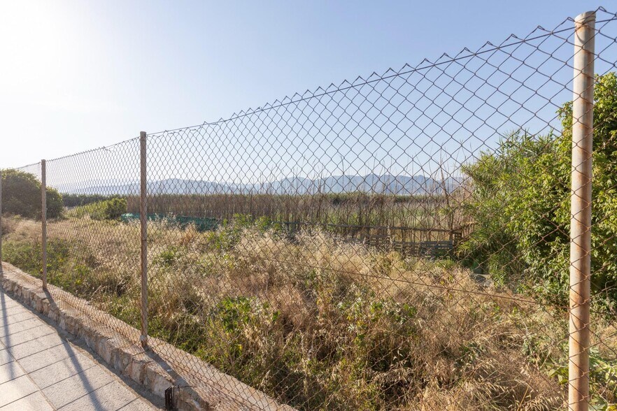 Lugar Sus Pla 2 (Pol-20), 157, Motril, Granada à vendre - Photo du bâtiment - Image 3 de 24