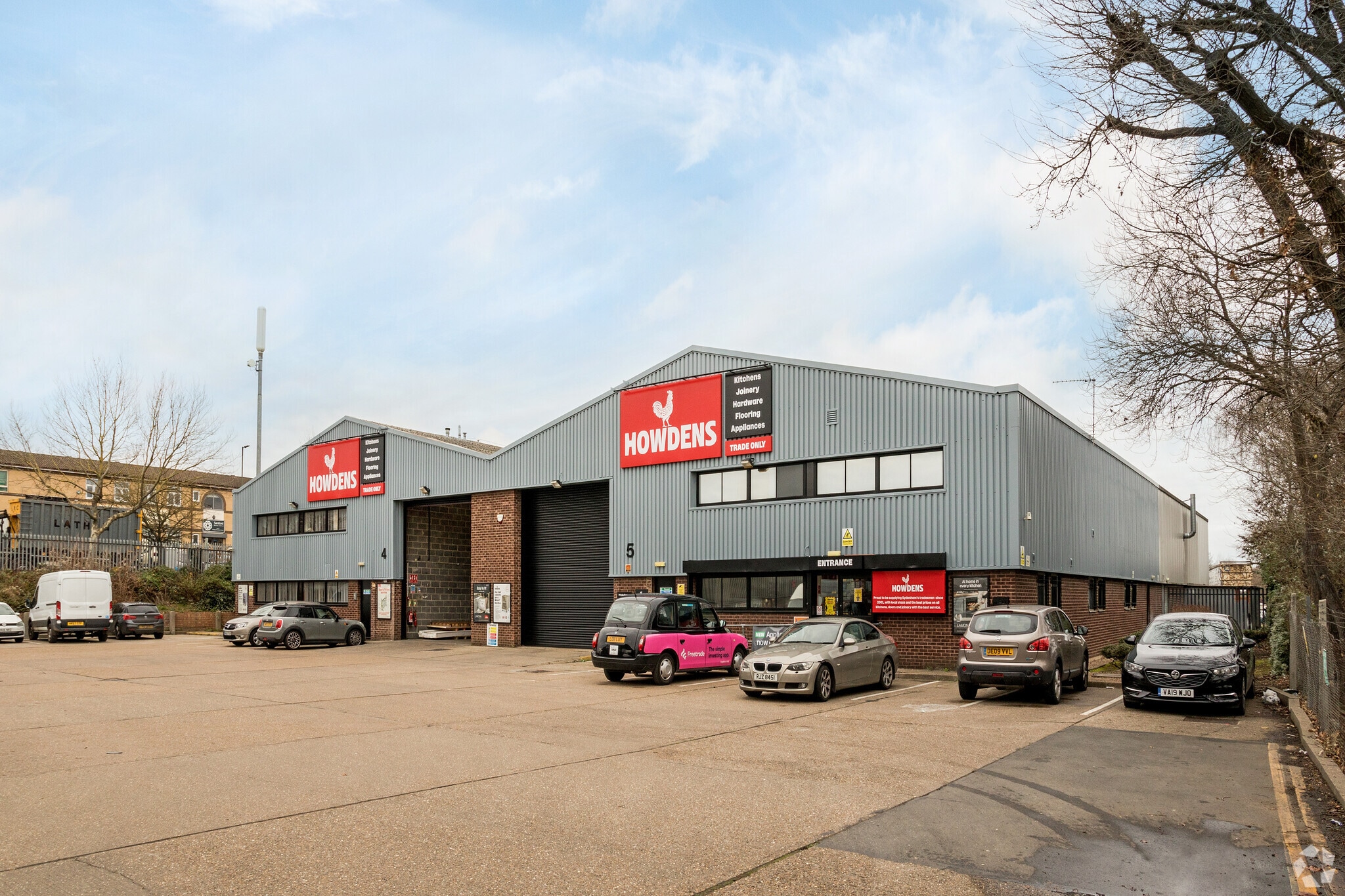 Kangley Bridge Rd, London for lease Primary Photo- Image 1 of 4
