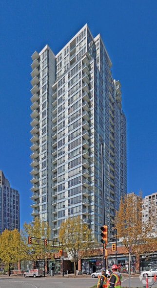 939 Expo Blvd, Vancouver, BC for sale - Building Photo - Image 2 of 9