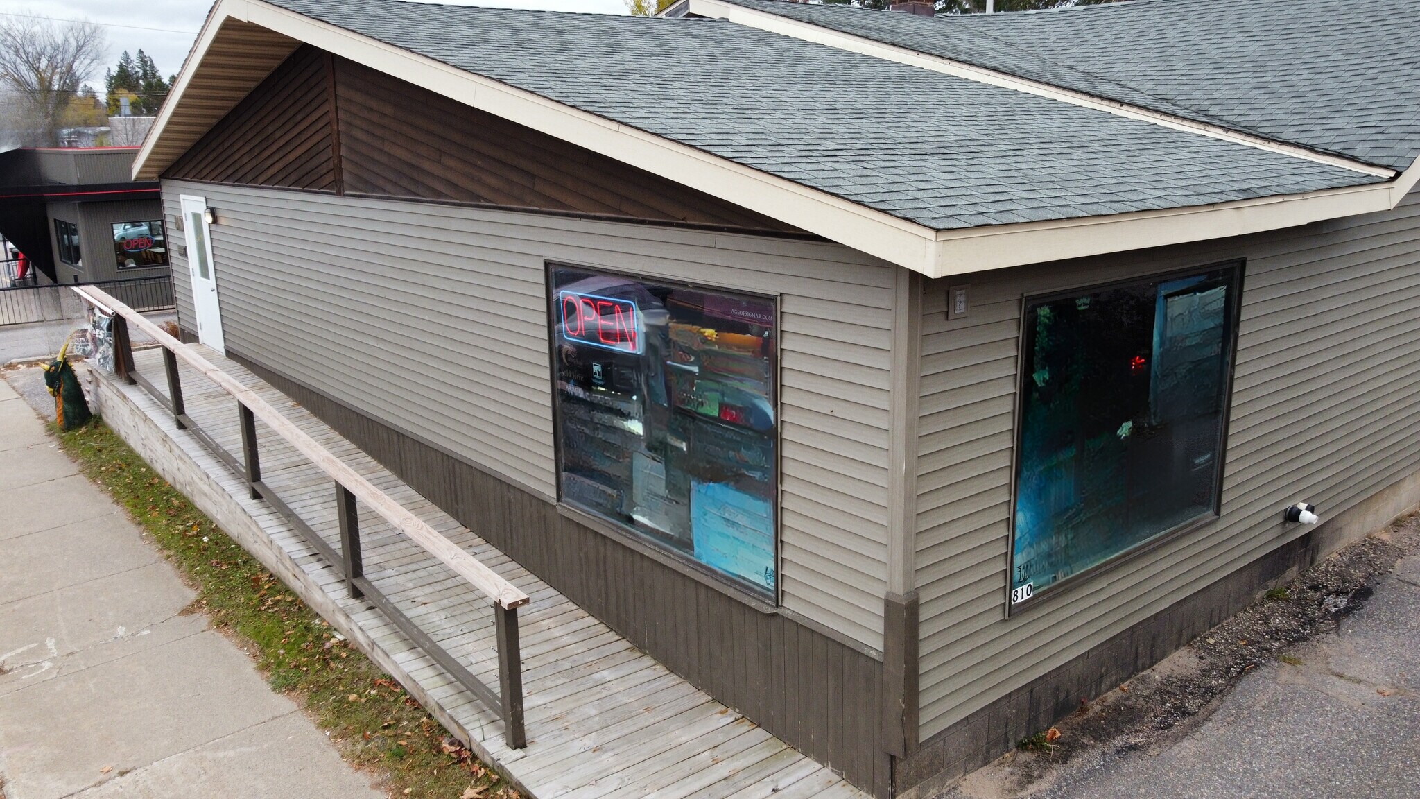 810 Lincoln St, Rhinelander, WI à vendre Photo du bâtiment- Image 1 de 3