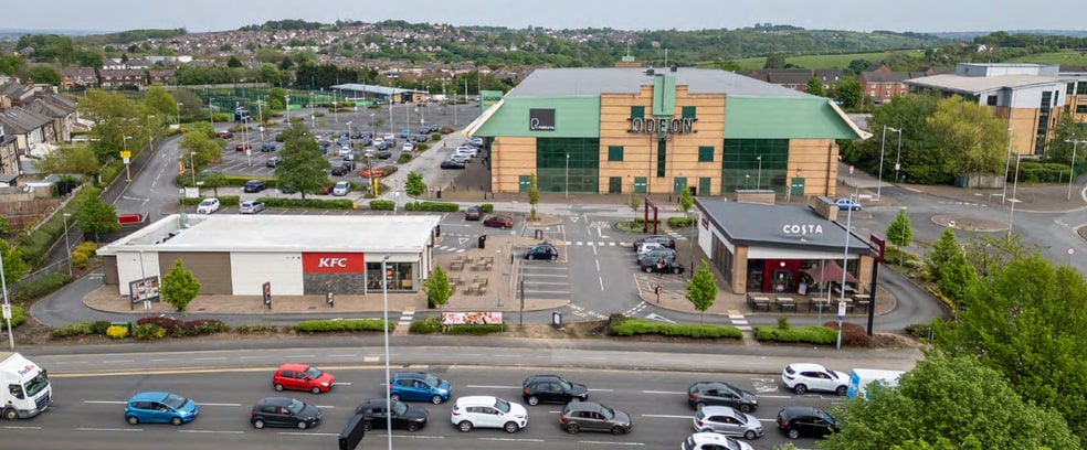 Gallagher Leisure Park Sale portfolio of 3 properties for sale on LoopNet.ca - Building Photo - Image 2 of 11