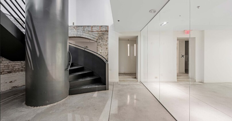 99 Jarvis St, Toronto, ON for lease Interior Photo- Image 1 of 2