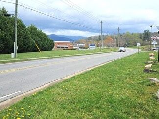 Plus de détails pour 701 NC-9, Black Mountain, NC - Terrain à vendre