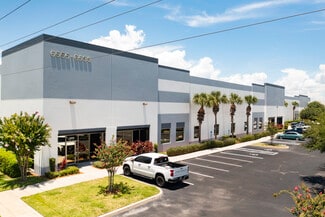 Plus de détails pour 7908-7936 Eagle Palm Dr, Riverview, FL - Industriel à louer