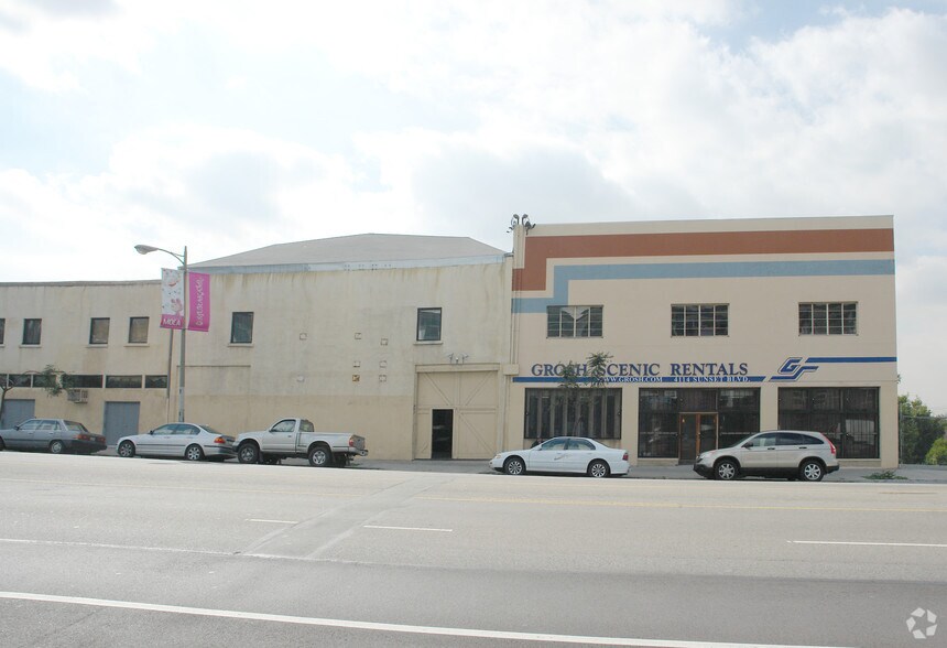 4114-4122 W Sunset Blvd, Los Angeles, CA à vendre - Photo du bâtiment - Image 3 de 4