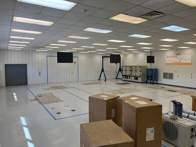 41901 Wolverine Rd, Shawnee, OK for sale - Interior Photo - Image 3 of 7