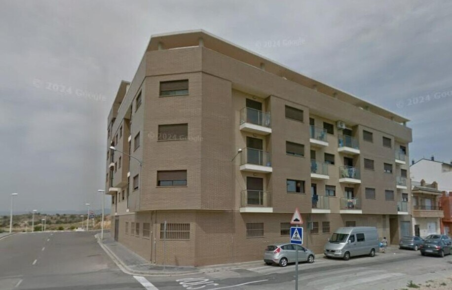 Carrer Olocau, 62, Benaguasil, Valencia à vendre - Photo du bâtiment - Image 3 de 5