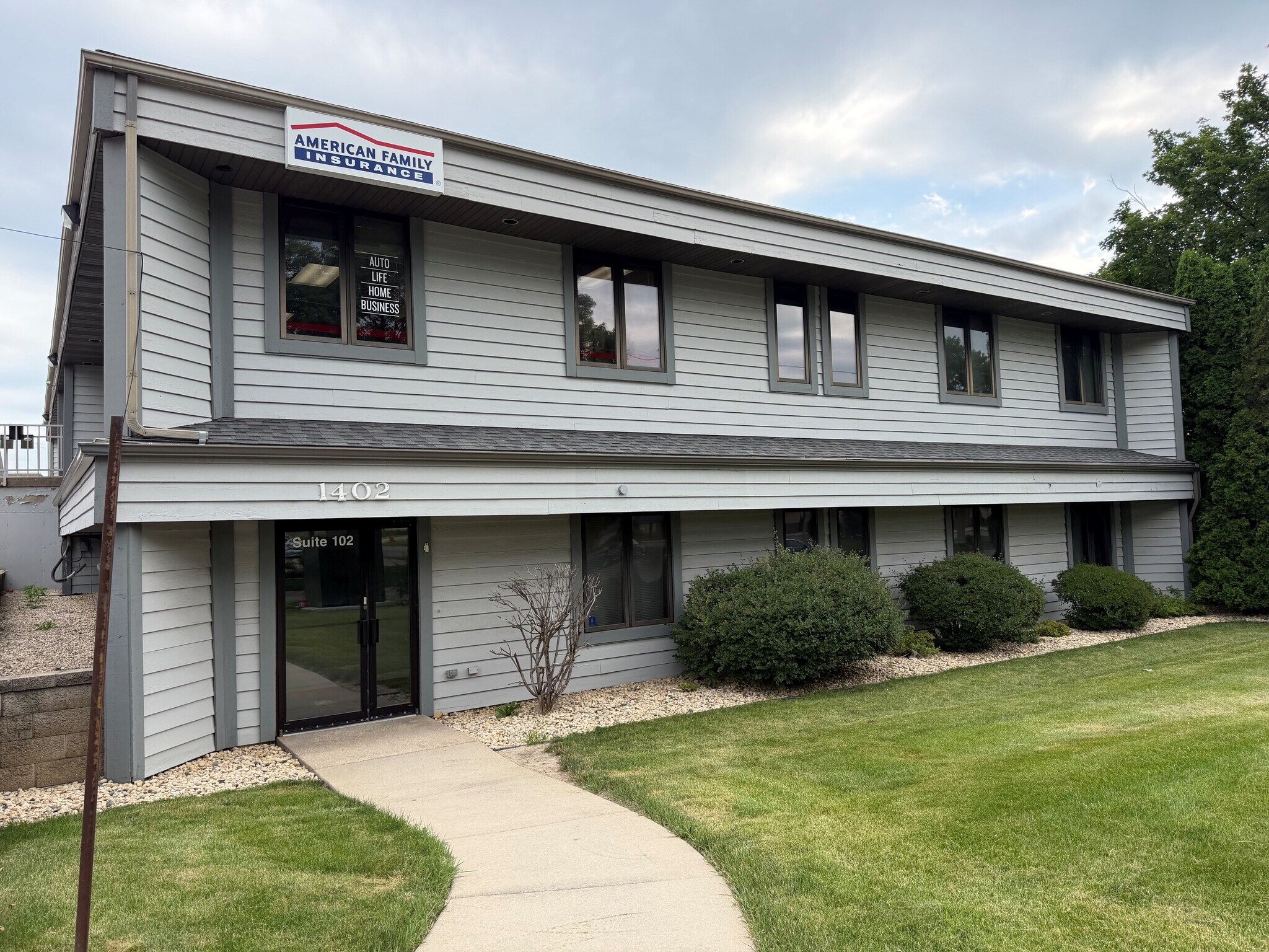 1402 Greenway Cross, Madison, WI for lease Building Photo- Image 1 of 9