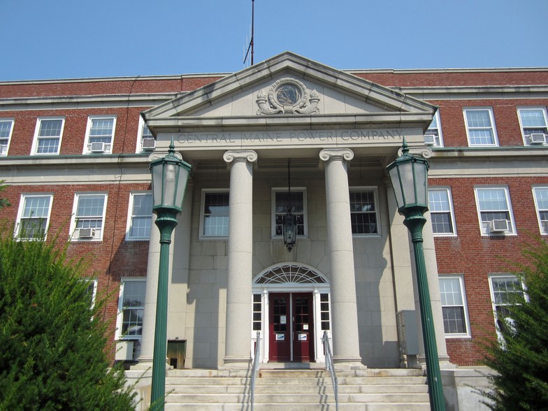 9 Green St, Augusta, ME à vendre - Photo du bâtiment - Image 1 de 1