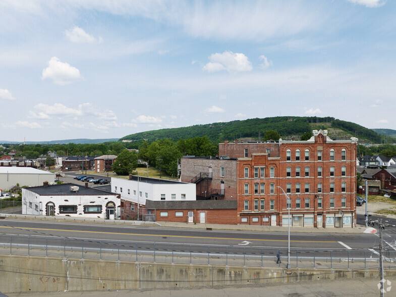 213 Chenango St, Binghamton, NY à louer - Photo du bâtiment - Image 3 de 27