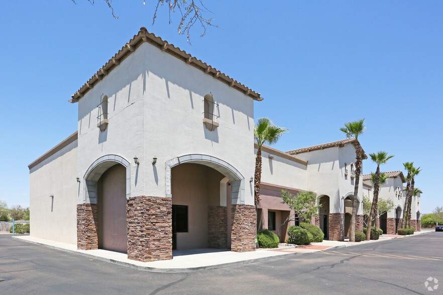 2103 W Parkside Ln, Phoenix, AZ for lease - Building Photo - Image 1 of 5