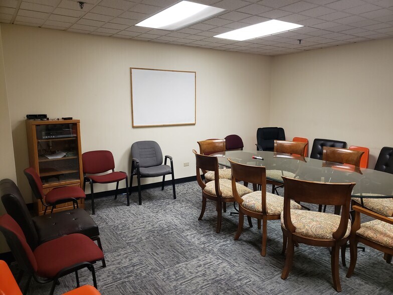 14901 E Hampden Ave, Aurora, CO à louer - Photo intérieure - Image 2 de 8