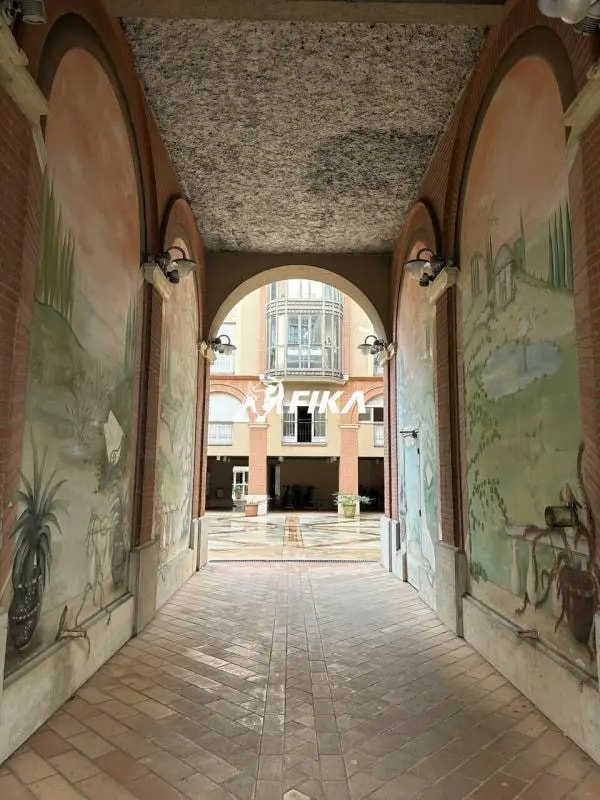 Bureau dans Toulouse à louer Photo du bâtiment- Image 1 de 8