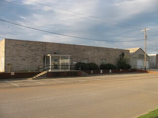 Plus de détails pour 310 SE D Ave, Lawton, OK - Industriel à vendre