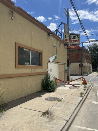 Plus de détails pour 13900 Meyers Rd, Detroit, MI - Vente au détail à vendre