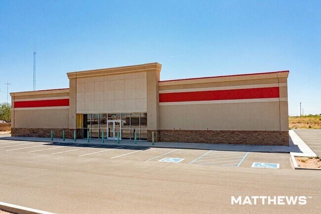 More details for 2319 Ave O, Eunice, NM - Retail for Sale