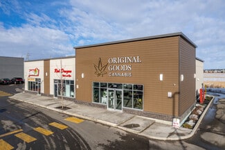 Plus de détails pour 200 Edgefield Pl, Strathmore, AB - Commerce de détail à louer