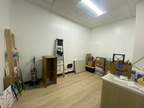 17395 S Manthey Rd, Lathrop, CA à louer Photo intérieure- Image 2 de 6