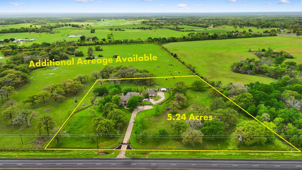 26179 Highway 6, Hempstead, TX à vendre - Photo du bâtiment - Image 1 de 42