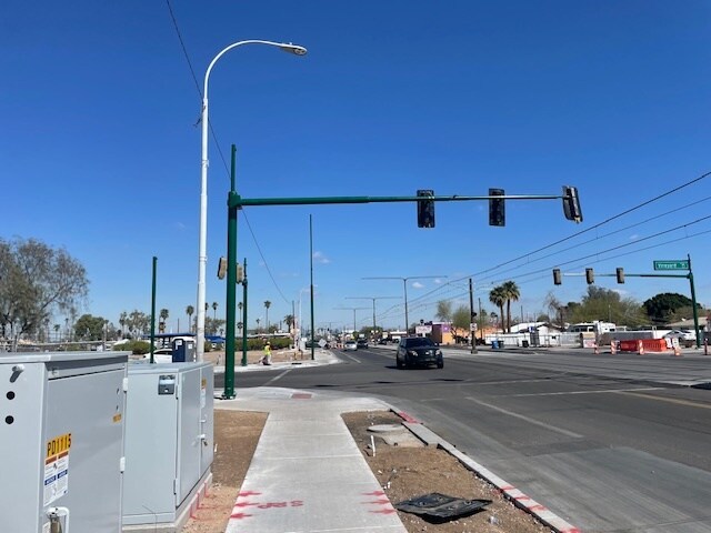 6650 S Central Ave, Phoenix, AZ à vendre - Photo du bâtiment - Image 3 de 4