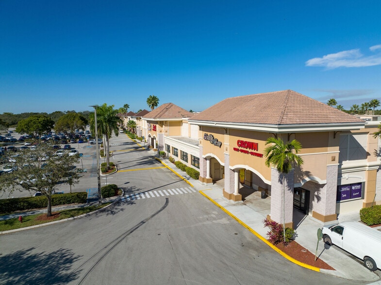 9525-9545 Westview Dr, Coral Springs, FL for lease - Building Photo - Image 2 of 8