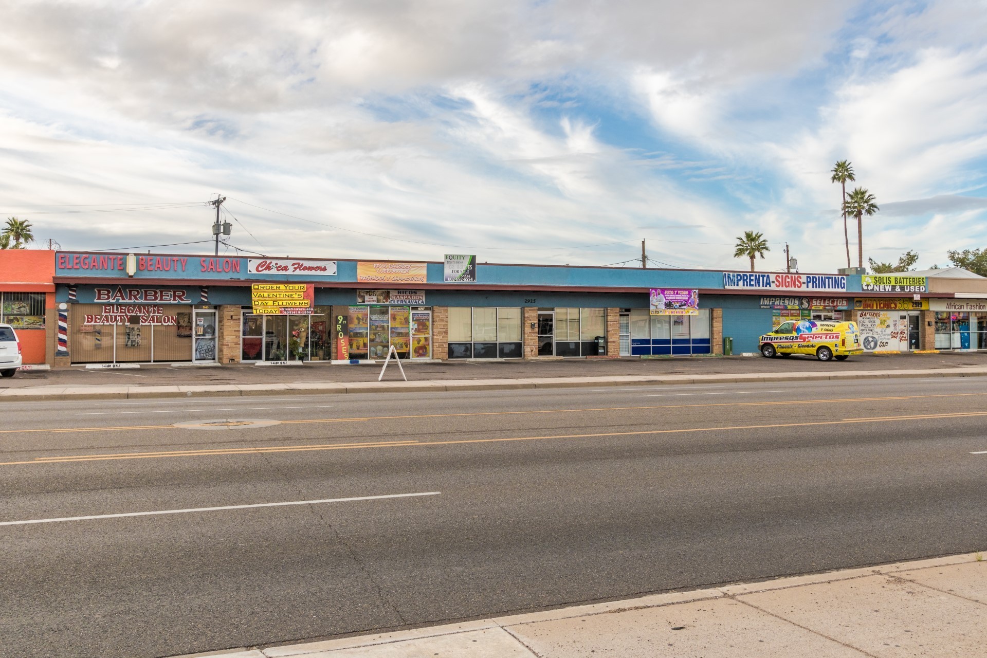 2919 E McDowell Rd, Phoenix, AZ à vendre Photo du bâtiment- Image 1 de 1