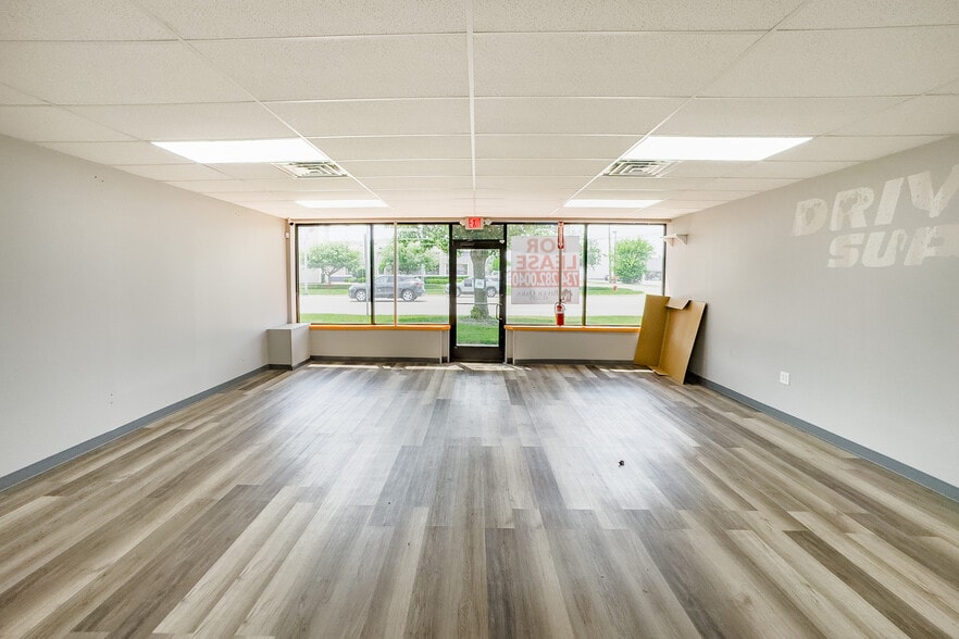 14024 Eureka Rd, Southgate, MI for sale - Building Photo - Image 3 of 3