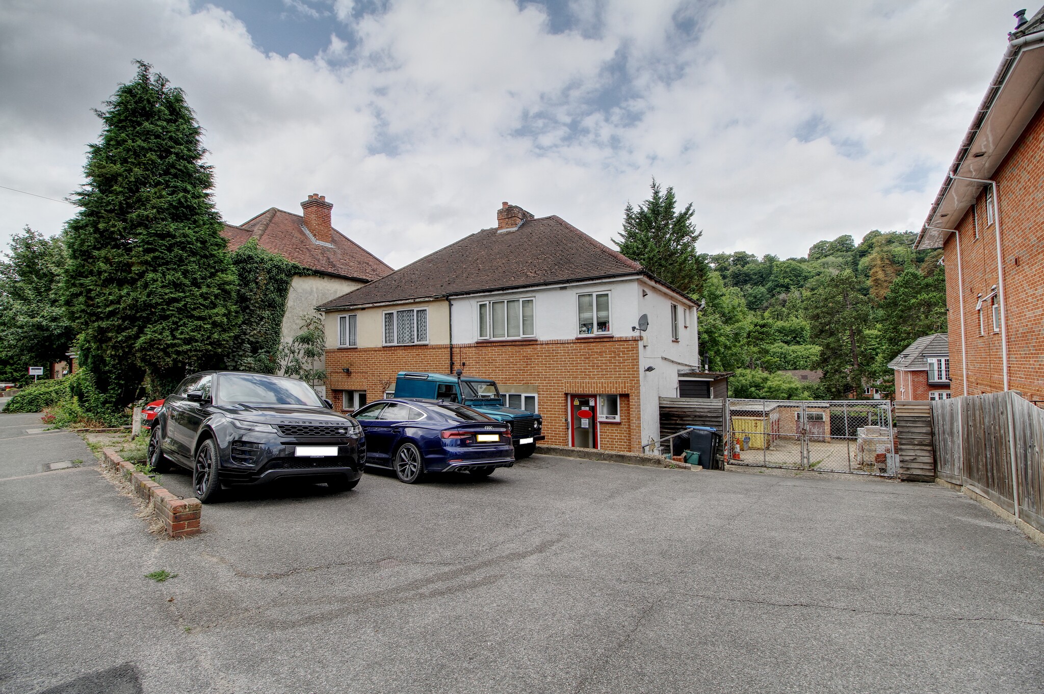 125 Croydon Rd, Caterham for sale Building Photo- Image 1 of 7