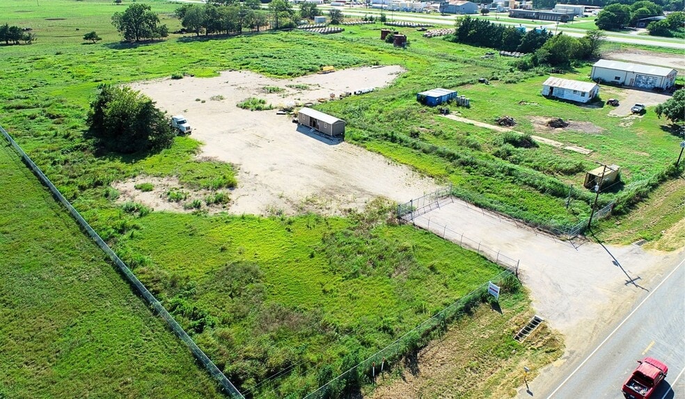 (+/- 5.876 acres) FM 60, Caldwell, TX for sale - Aerial - Image 3 of 13