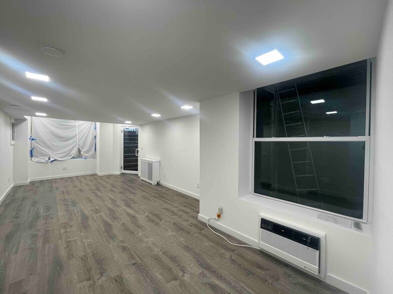 128 W 13th St, New York, NY for lease - Primary Photo - Image 1 of 14