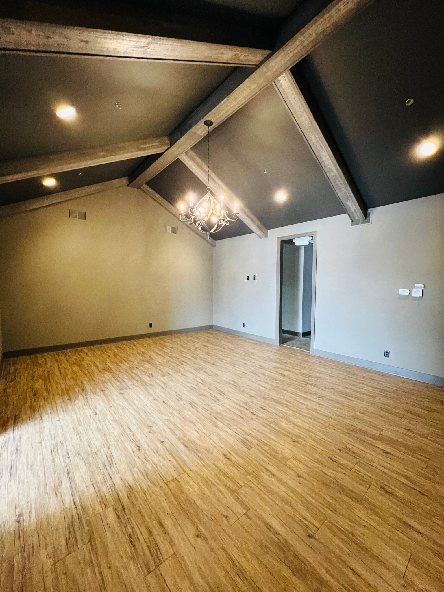 7201-7255 Whipple Ave, North Canton, OH for lease Interior Photo- Image 1 of 5