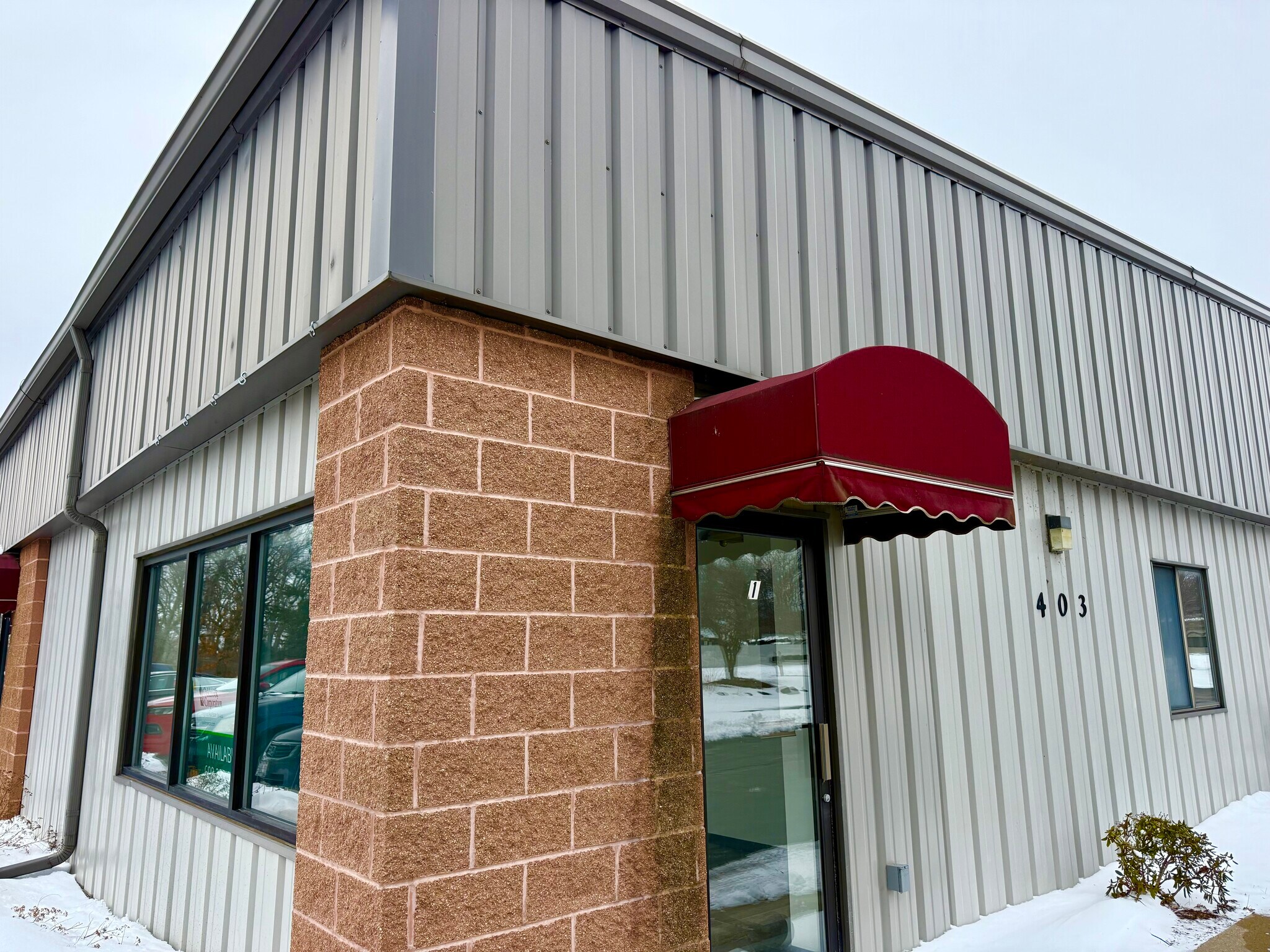 403 Venture Ct, Verona, WI for lease Primary Photo- Image 1 of 7