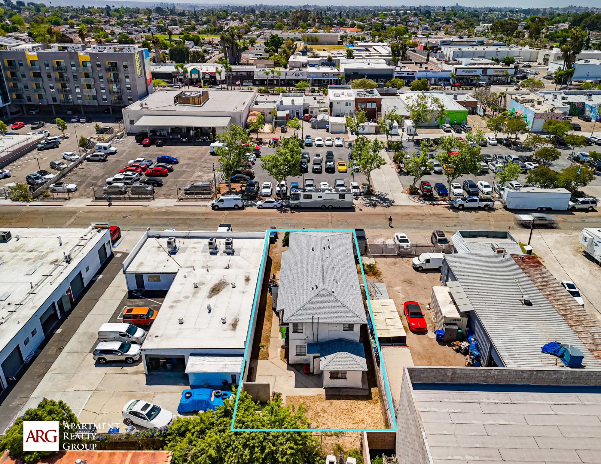 7902 Lester Ave, Lemon Grove, CA for sale Primary Photo- Image 1 of 7