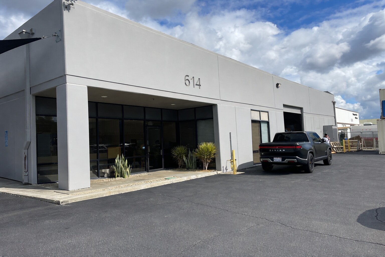 614 Airport Rd, Oceanside, CA for lease Primary Photo- Image 1 of 4