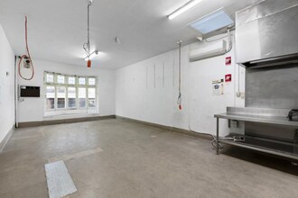 250 Toorak Road, South Yarra for lease Interior Photo- Image 1 of 3