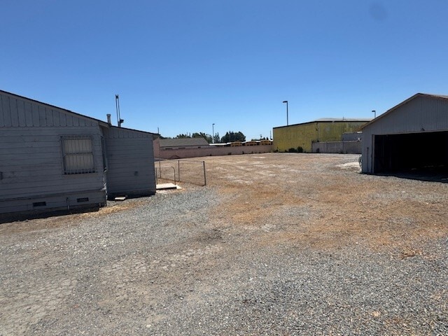 402 N Sullivan St, Santa Ana, CA for lease - Building Photo - Image 3 of 5