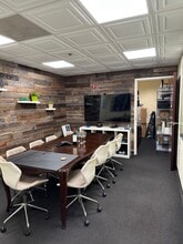 2090 Palm Beach Lakes Blvd, West Palm Beach, FL for lease Interior Photo- Image 2 of 3