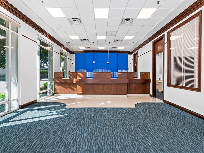 200 NE 3rd Ave, Fort Lauderdale, FL à louer - Photo intérieure - Image 3 de 7