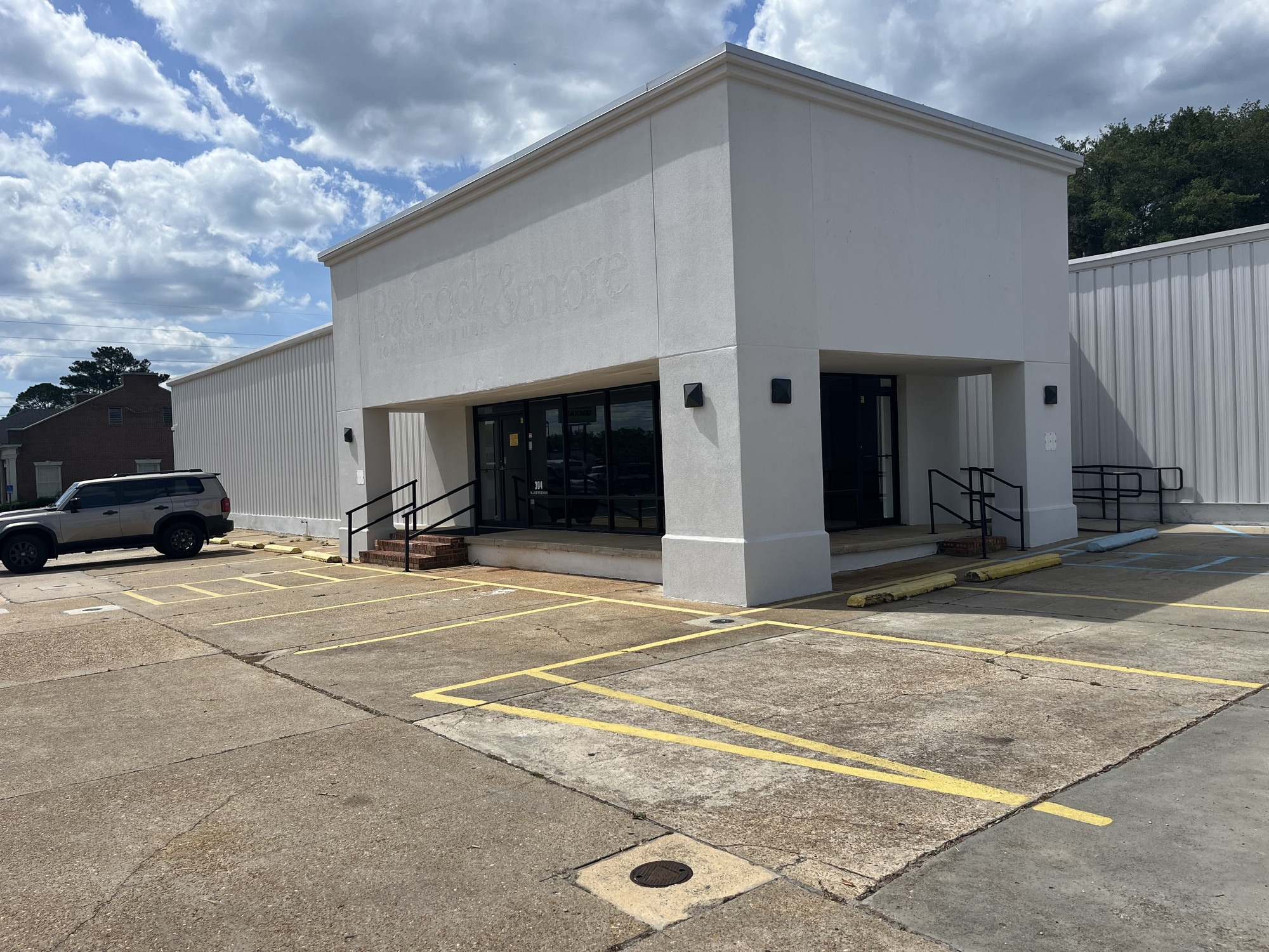 304 W Jefferson St, Quincy, FL for sale Primary Photo- Image 1 of 5
